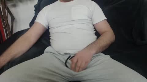 Snapshot of mrhorny_2023 chatting on 18, 2, 2025 Your Mister online show from 18, 2, 2025