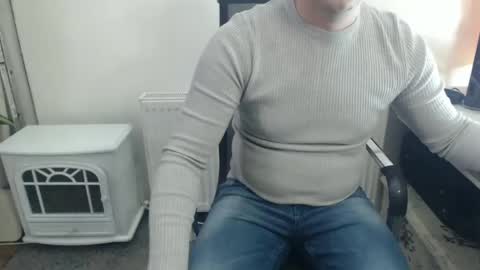 Snapshot of mrhorny_2023 chatting on 25, 2, 2025 Your Mister online show from 25, 2, 2025