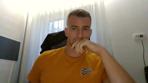 Snapshot of mrhornyy12113 chatting on 1, 10, 2025 mrhornyy12113 online show from 1, 10, 2025