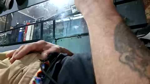 Snapshot of mrj1979 chatting on 28, 11, 2025 mrj1979 online show from 28, 11, 2025