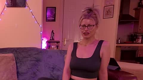 Mr  Mrs J online show from 18, 2, 2025