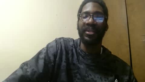 Snapshot of mrlonely1995 chatting on 2, 1, 2025  or Terrance Sometimes Lil Tease online show from 2, 1, 2025