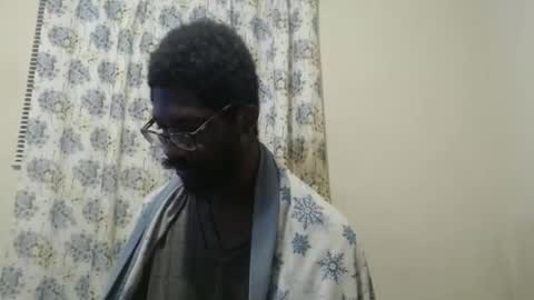 Snapshot of mrlonely1995 chatting on 9, 2, 2025  or Terrance Sometimes Lil Tease online show from 9, 2, 2025