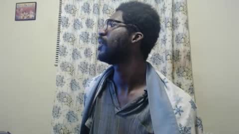 Snapshot of mrlonely1995 chatting on 11, 2, 2025  or Terrance Sometimes Lil Tease online show from 11, 2, 2025