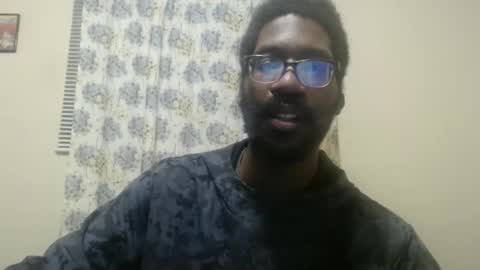 Snapshot of mrlonely1995 chatting on 14, 2, 2025  or Terrance Sometimes Lil Tease online show from 14, 2, 2025