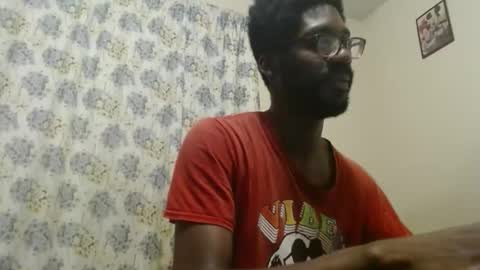 Snapshot of mrlonely1995 chatting on 17, 10, 2025  or Terrance Sometimes Lil Tease online show from 17, 10, 2025