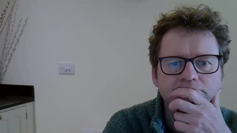 Snapshot of mrpaperstones chatting on 25, 2, 2025 Mr Paper Stones online show from 25, 2, 2025