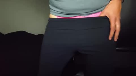 your favorite name online show from 15, 4, 2026