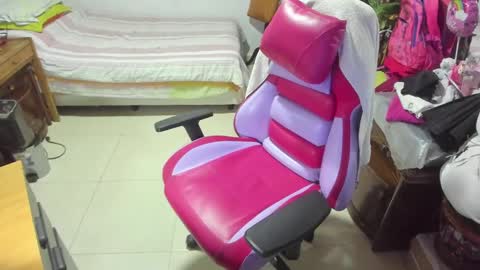 mrs_mommy online show from 7, 3, 2025