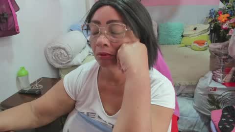 mrs_mommy online show from 29, 3, 2026