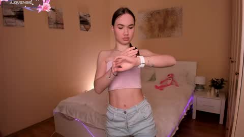 Mia online show from 23, 3, 2026