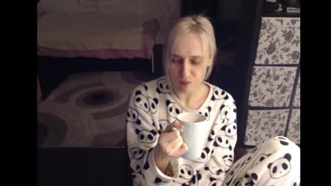 Snapshot of mrsluck chatting on 19, 1, 2026 Sasha online show from 19, 1, 2026