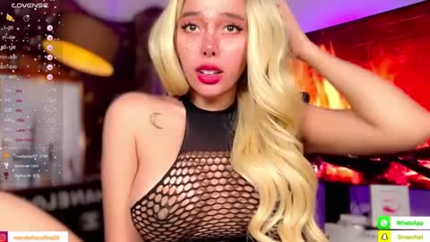 Snapshot of ms_bellagauxx chatting on 19, 12, 2024 Miss Bella MIXED BRITISH DUTCH BLACK AMERICAN online show from 19, 12, 2024