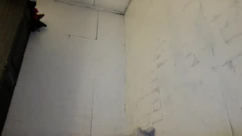 Snapshot of ms_guniguni chatting on 26, 9, 2025 Lara online show from 26, 9, 2025