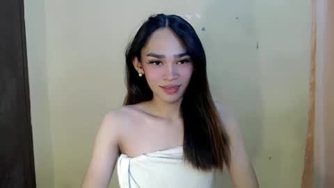 Ashley online show from 12, 3, 2026