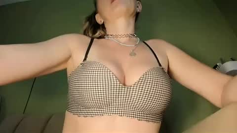 MsPurrfectLove online show from 1, 6, 2026