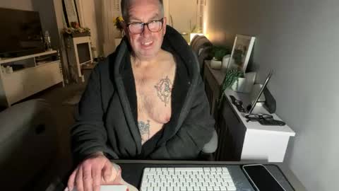 Snapshot of mtb1697 chatting on 20, 4, 2026 mtb1697 online show from 20, 4, 2026