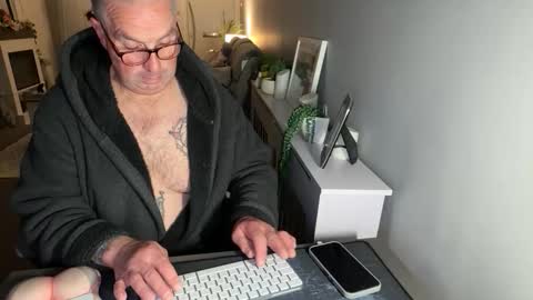 Snapshot of mtb1697 chatting on 4, 5, 2026 mtb1697 online show from 4, 5, 2026