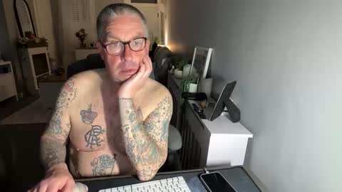 Snapshot of mtb1697 chatting on 22, 5, 2026 mtb1697 online show from 22, 5, 2026