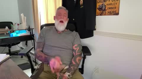 Snapshot of mtlbiker chatting on 3, 2, 2026 BikerDude online show from 3, 2, 2026