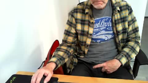 Snapshot of mucfag chatting on 21, 5, 2026 mucfag online show from 21, 5, 2026