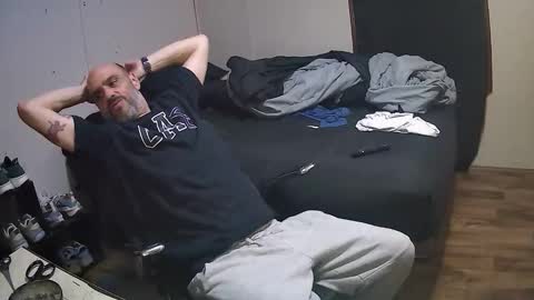 Muffdiver online show from 21, 2, 2026