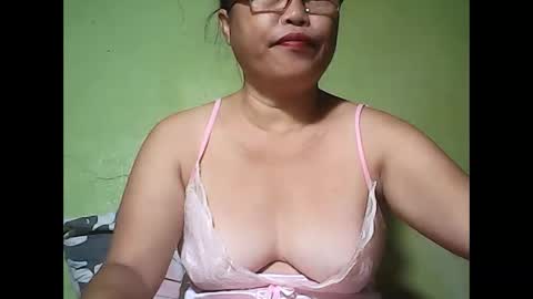 muffy_bunny online show from 24, 5, 2026