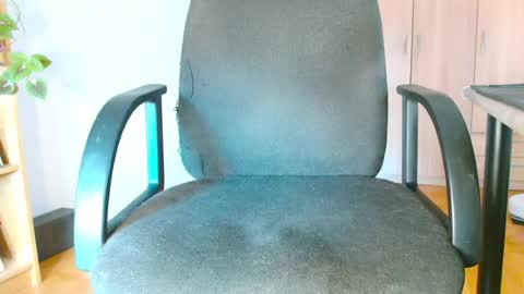 mugaed_sumiso online show from 26, 7, 2026
