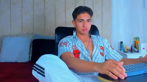 Snapshot of muichiro_tokito1 chatting on 14, 12, 2024 muichiro tokito1 online show from 14, 12, 2024