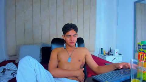 Snapshot of muichiro_tokito1 chatting on 14, 12, 2024 muichiro tokito1 online show from 14, 12, 2024