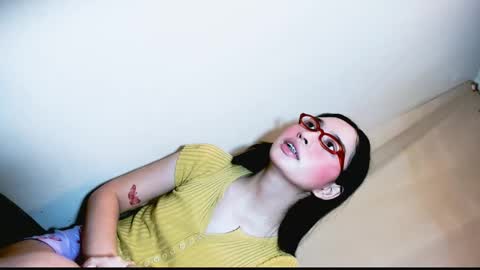 multicummer_kitty online show from 11, 4, 2026