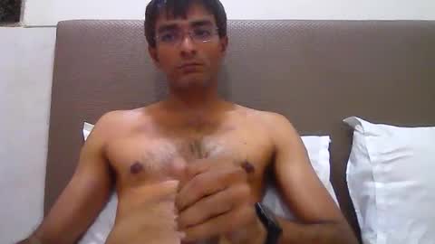 Snapshot of mumbaimonster8inch chatting on 3, 2, 2026 rajesh engineer online show from 3, 2, 2026