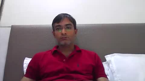 Snapshot of mumbaimonster8inch chatting on 13, 3, 2026 rajesh engineer online show from 13, 3, 2026