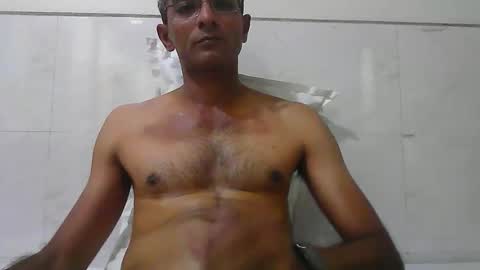 Snapshot of mumbaimonster8inch chatting on 22, 3, 2026 rajesh engineer online show from 22, 3, 2026