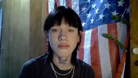 Snapshot of mun_poli chatting on 31, 10, 2025 Polik online show from 31, 10, 2025