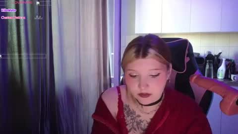 Snapshot of mura_muur chatting on 18, 6, 2026 Milana online show from 18, 6, 2026