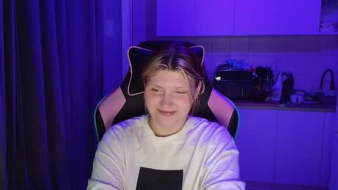 Snapshot of mura_muur chatting on 20, 6, 2026 Milana online show from 20, 6, 2026