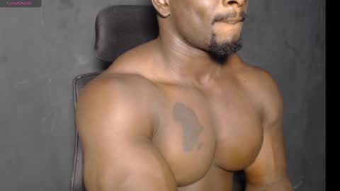 musclegod23 online show from 4, 12, 2024