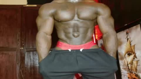 Snapshot of musclegodsammy23 chatting on 1, 6, 2026 musclegod23 online show from 1, 6, 2026