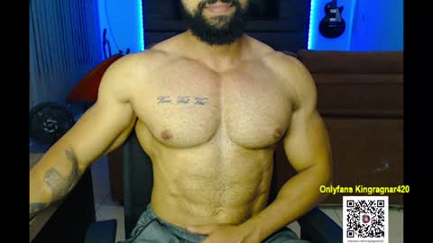 Snapshot of muscleweed420 chatting on 14, 12, 2024 Ragnar   online show from 14, 12, 2024