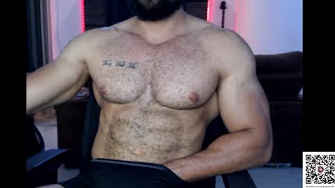 Snapshot of muscleweed420 chatting on 8, 2, 2025 Ragnar   online show from 8, 2, 2025