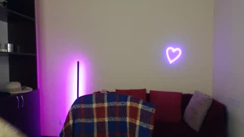 Jeneva online show from 19, 11, 2025