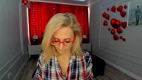 Snapshot of museofstage chatting on 4, 3, 2026 Diana online show from 4, 3, 2026