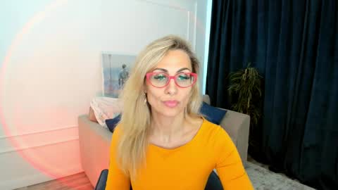 Snapshot of museofstage chatting on 3, 4, 2026 Diana online show from 3, 4, 2026