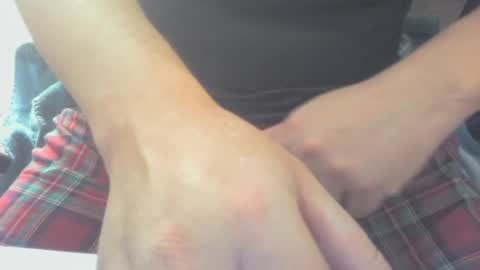 Snapshot of muzicdaddy4200 chatting on 17, 9, 2025 SubDaddy420 online show from 17, 9, 2025