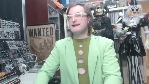 Muziknerd online show from 7, 12, 2024