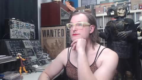 Muziknerd online show from 16, 2, 2025