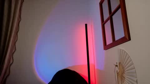 Mx. Anouk Divine online show from 24, 11, 2025