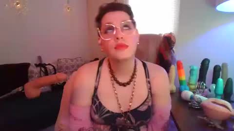 Mx Charlotte online show from 9, 4, 2026