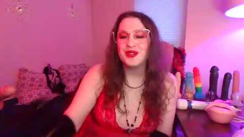 Mx Charlotte online show from 20, 4, 2026